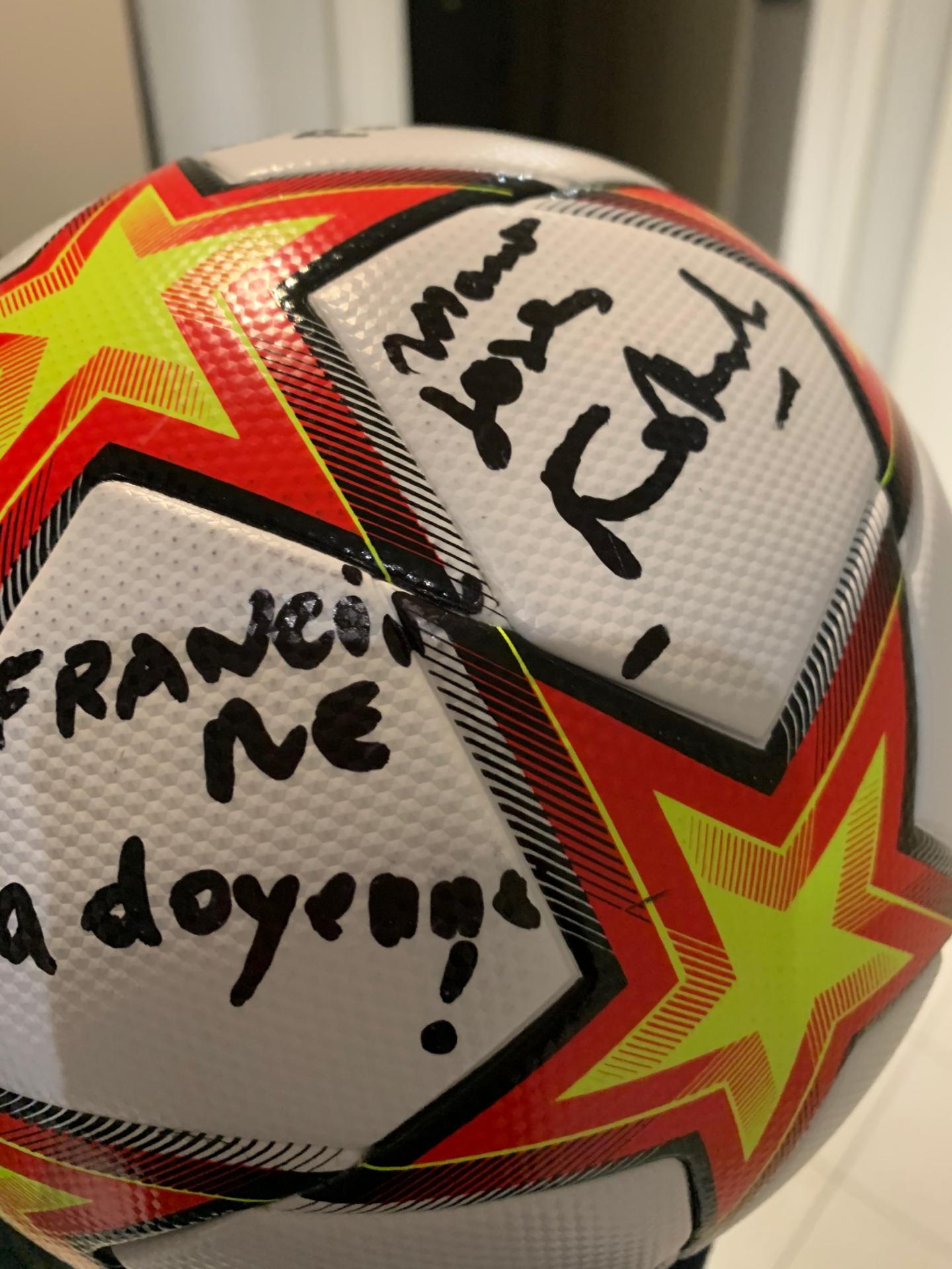 On a croisé les Mamies Foot à Cannes !