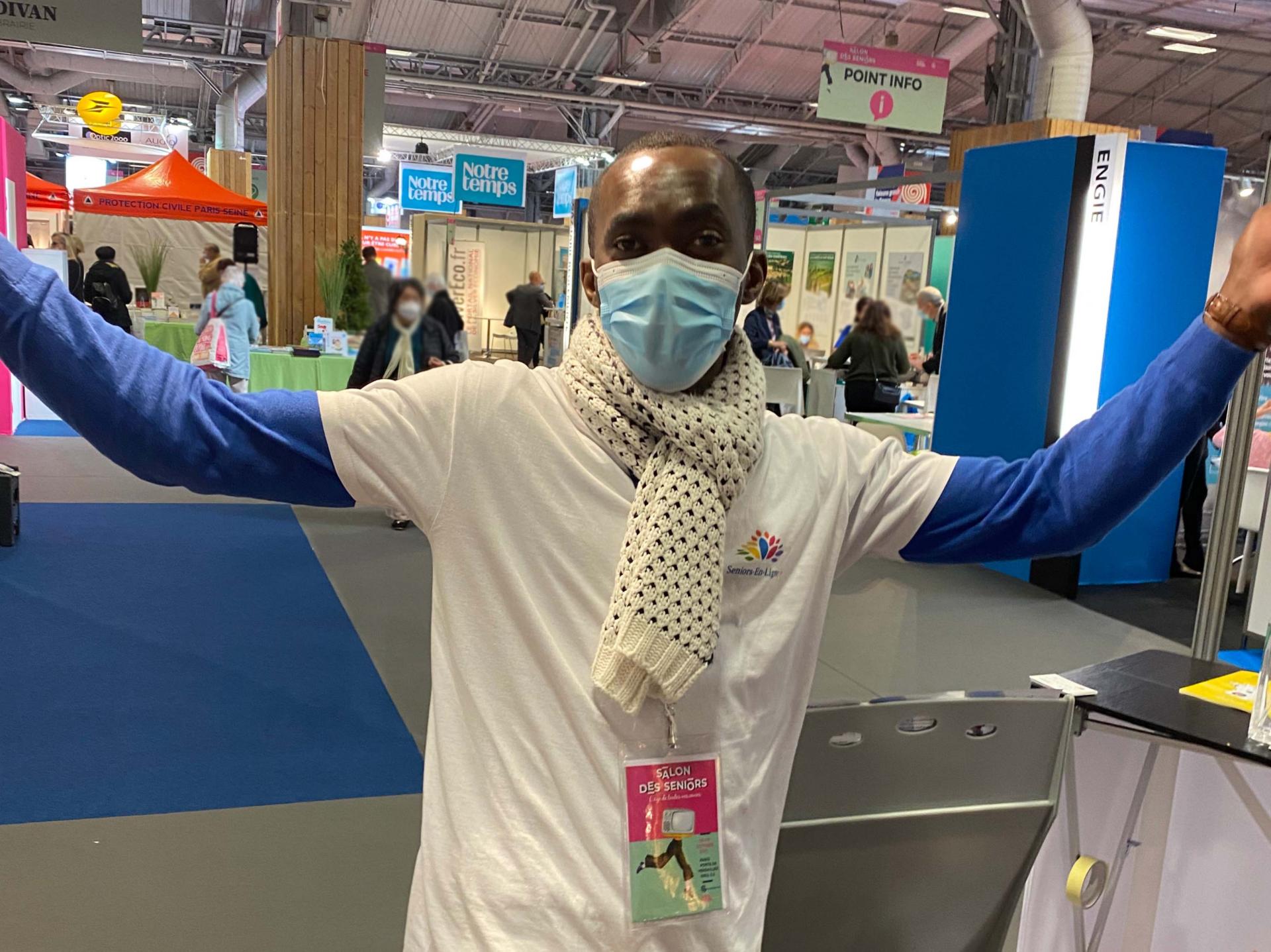 Des Ambassadeurs avec le sourire jusque là